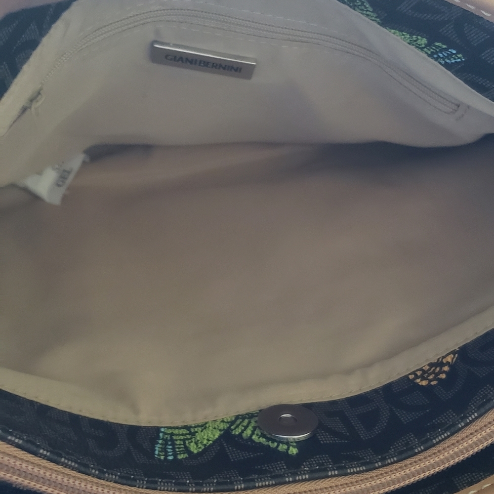 Gianna Butterfly 🦋 Purse 👜 - Picture 8 of 17